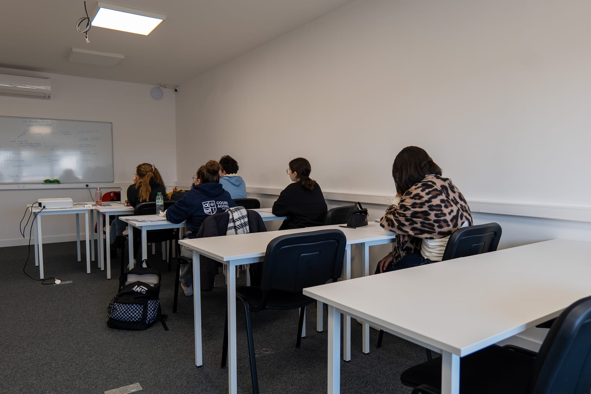 Des étudiants en cours de médecine